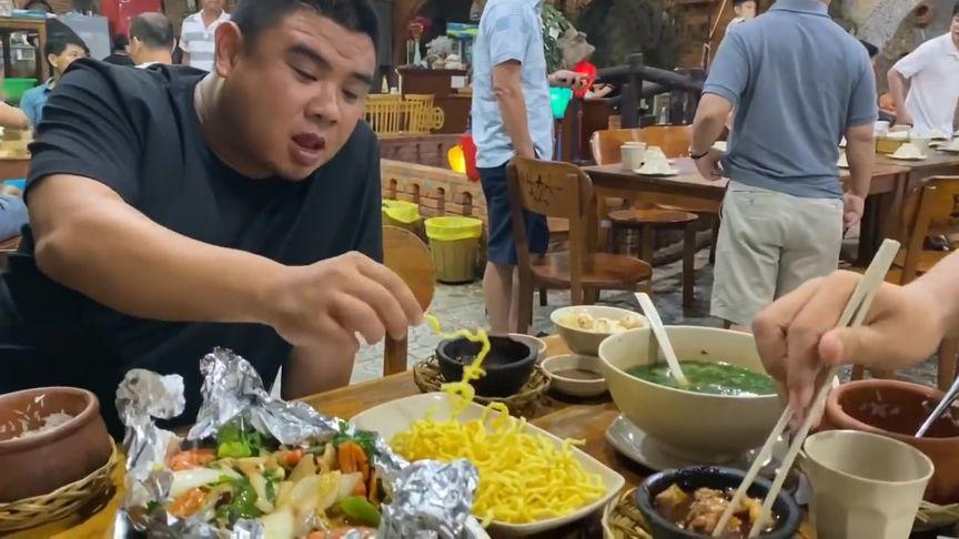 LAN TỎA YÊU THƯƠNG – CHUNG TAY HỖ TRỢ ĐỒNG NGHIỆP VÀ NGƯỜI DÂN BỊ ẢNH HƯỞNG BÃO LŨ MIỀN TRUNG